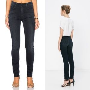 MOTHER High Waisted Looker size 25